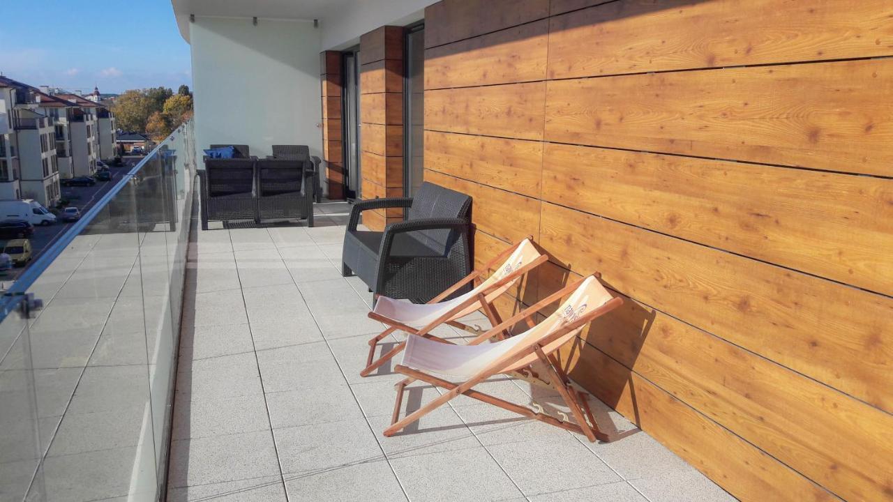 Apartamenty Na Wyspie - Baltic Molo - Parking Swinemünde Exterior foto